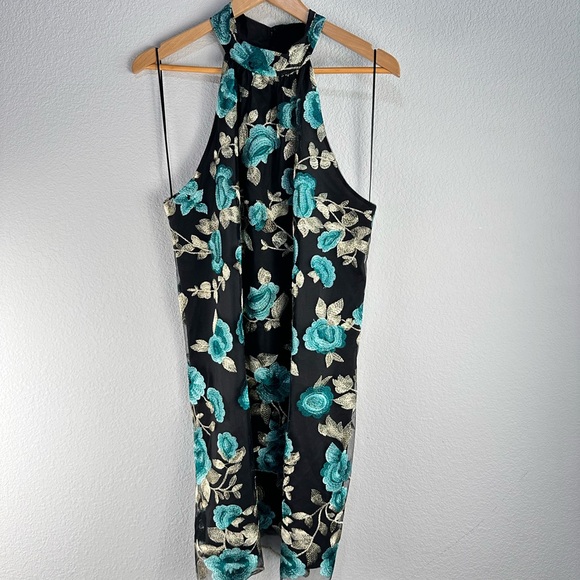 Trina Turk Dresses & Skirts - Trina Turk Ciao Rose Embroidered Dress Sz 14